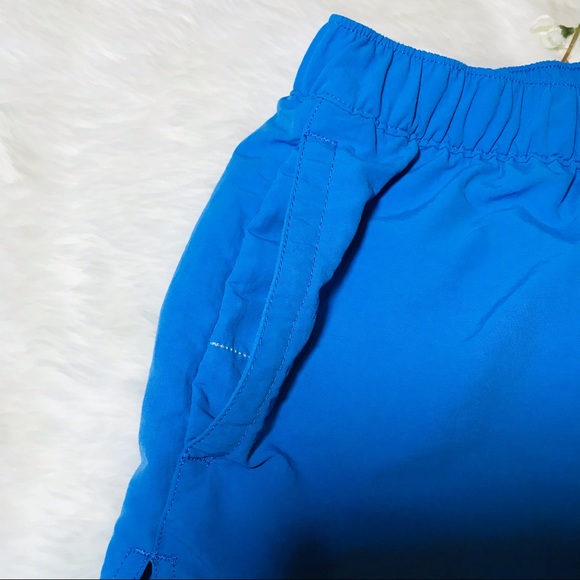 Patagonia Barely Baggies shorts - Picture 9 of 12